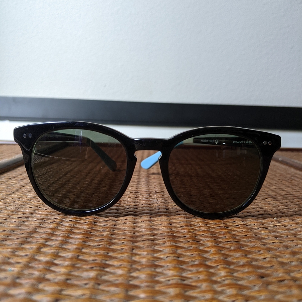 TOMS Sunglasses Black with White & Light Blue detail